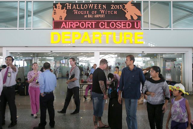 Aspal landasan pacu terkelupas, Bandara Ngurah Rai ditutup