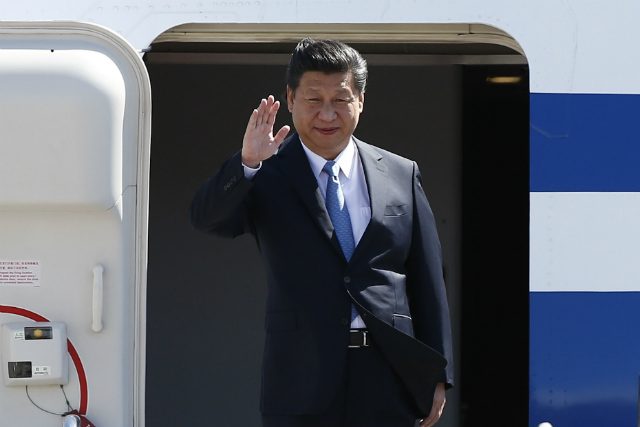 Xi, other APEC leaders leave Manila
