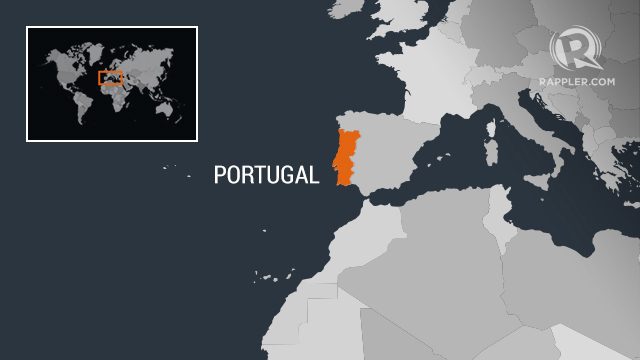 Firefighters battle blaze in Portugal national park
