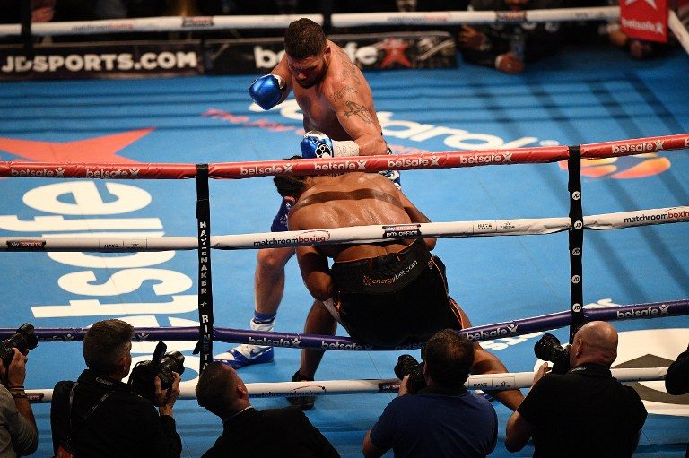 Bellew upsets hobbling Haye by 11th round stoppage