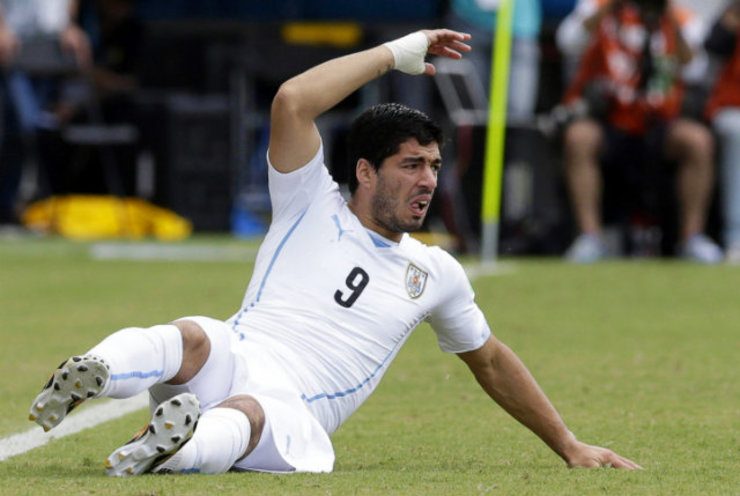 Luis Suarez’s FIFA ban upheld, but cleared to practice