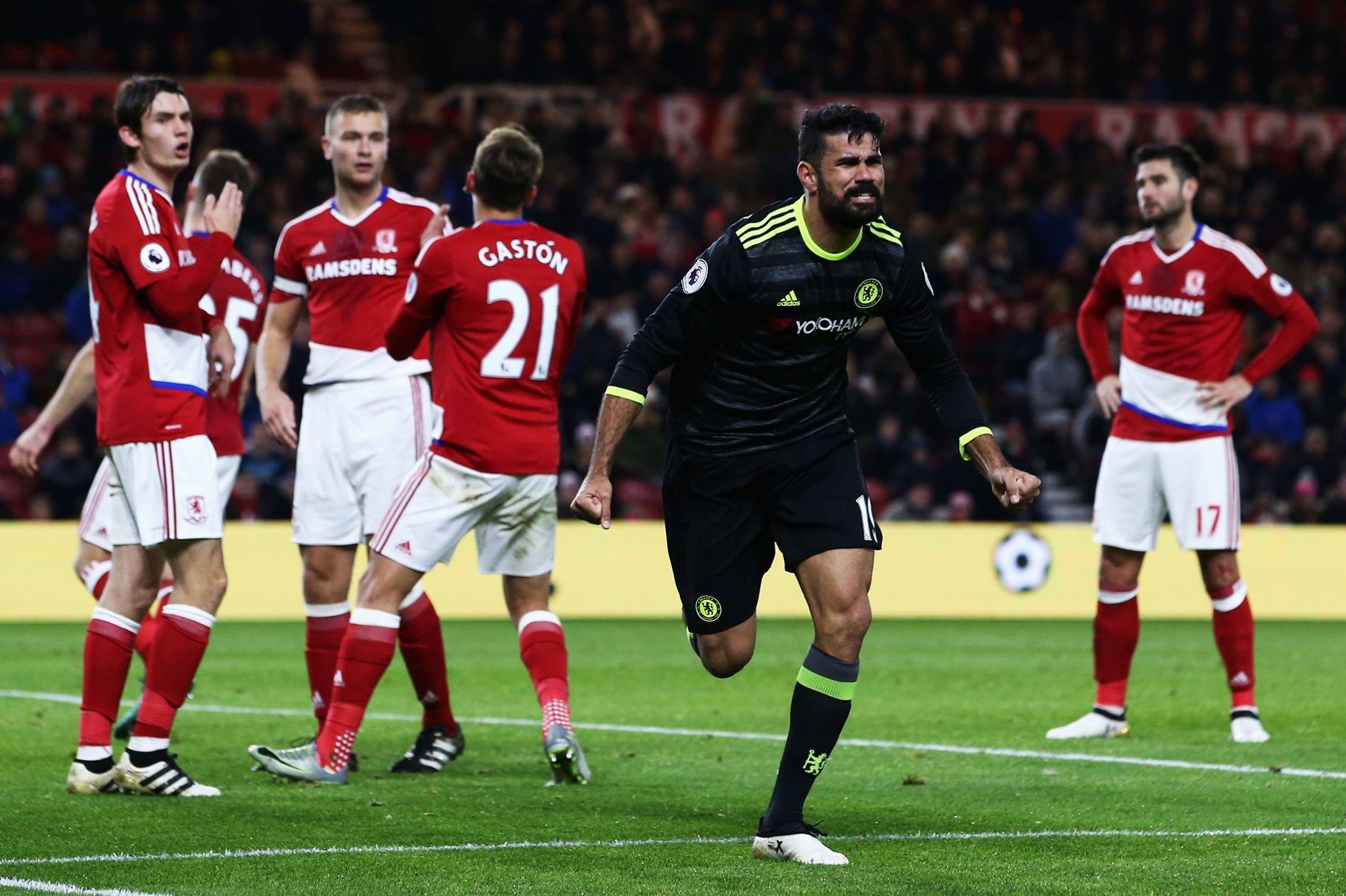 Hasil Liga Inggris: Gol Diego Costa antar Chelsea ke puncak klasemen