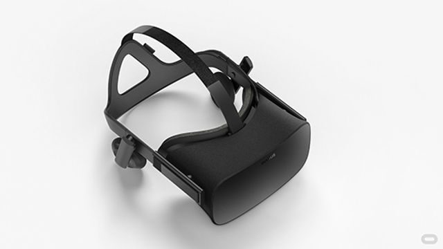 Oculus, Microsoft team up for final version of Rift headset