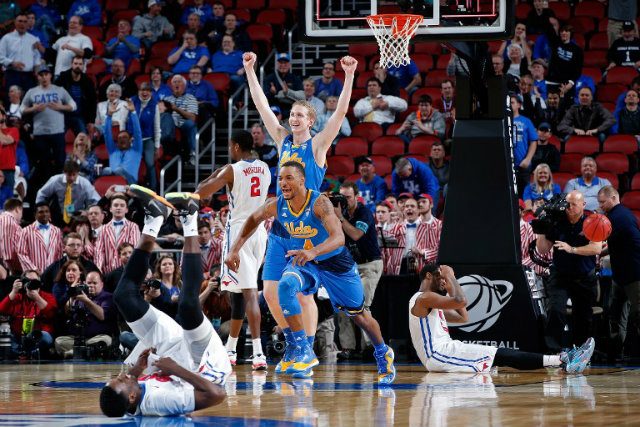 Should the UCLA vs SMU game have been decided by this goaltending call?