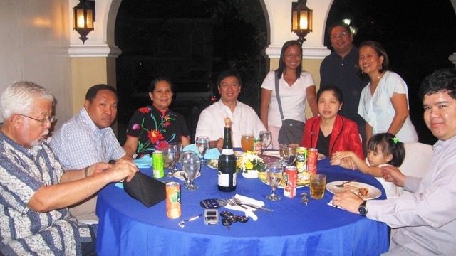 PARTY TIME. Ambassador Doy with fellow ex-Hong Kong officers at the Mandap residence in Quezon City. Photo courtesy of Daisy Mandap 