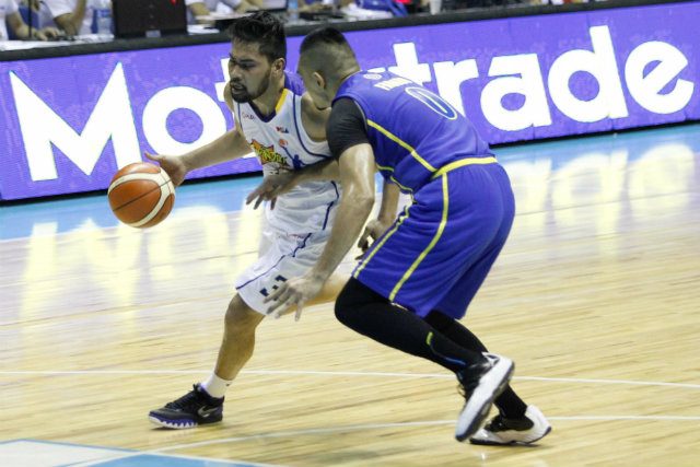 De Ocampo heats up late as Texters end 4-game slide