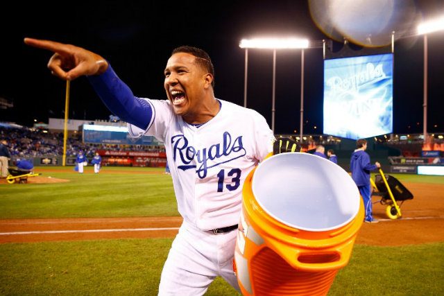 Royals rip Mets to take 2-0 World Series lead