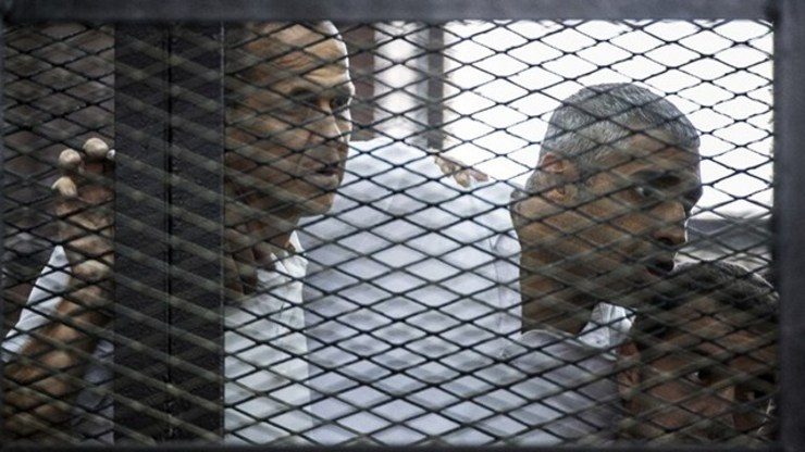 Al-Jazeera vows not to ‘leave’ producer in Egypt jail