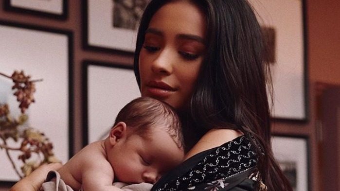 Shay Mitchell shares first photo with daughter, pens love letter