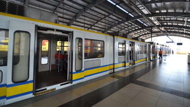 DOTC to increase LRT1 capacity by 2018