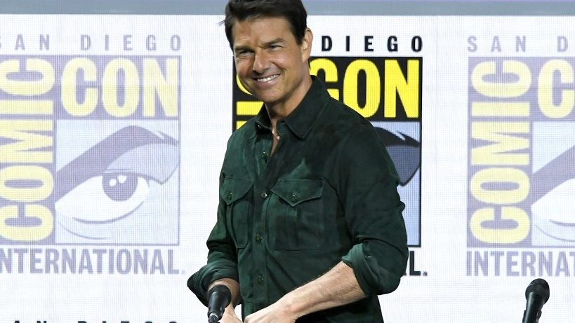 Tom Cruise shocks Comic-Con with new ‘Top Gun’ trailer