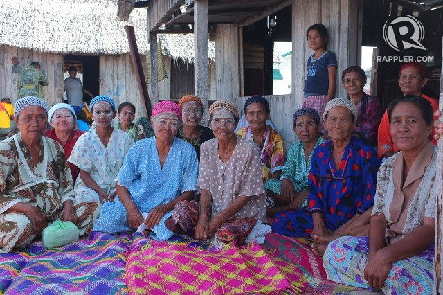 WOMEN'S CRAFT. Sama Dilaut weavers in the village of Balimbing gather for a photo  