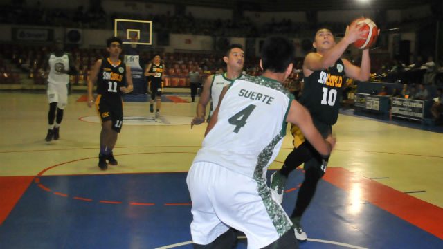 Warriors display championship form in rout of Green Lancers