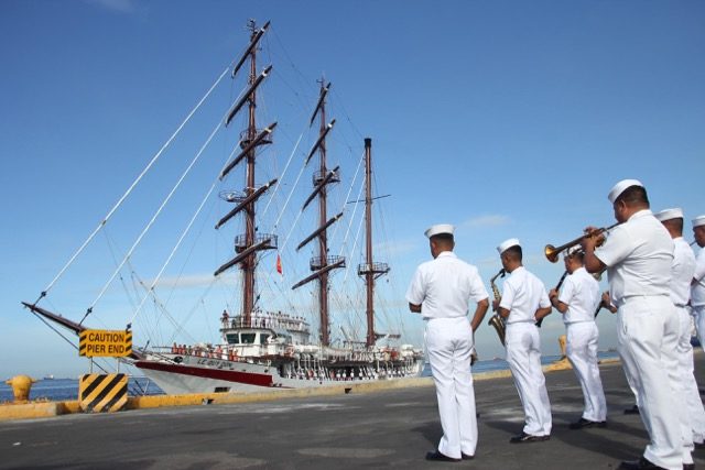 Philippine, Vietnamese navies boost ties in goodwill visit