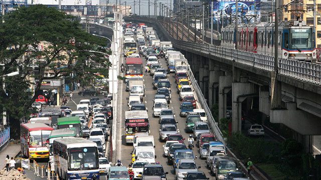TRAFFIC WOES. Congested streets are a daily sight to road-weary Metro Manila commuters. File photo by Rappler 
