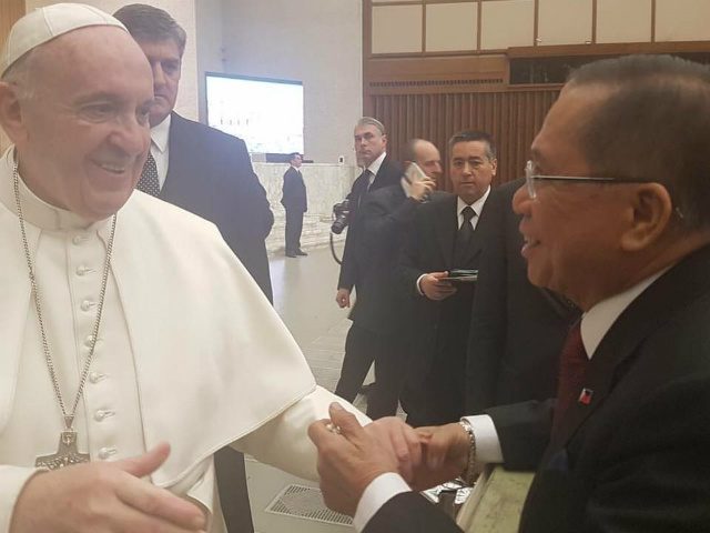 Duterte peace adviser meets Pope Francis