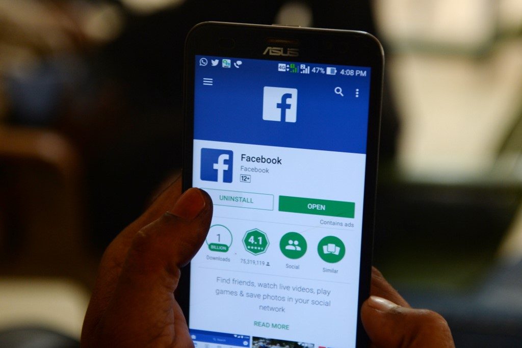 Facebook takes $5.7B stake in India digital platforms