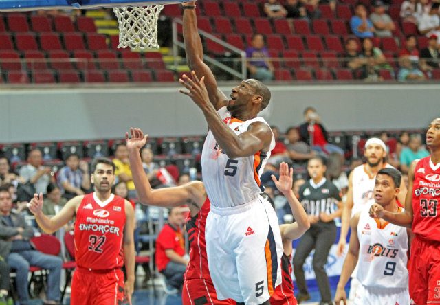 Meralco keeps top 4 bid alive after barely edging Mahindra