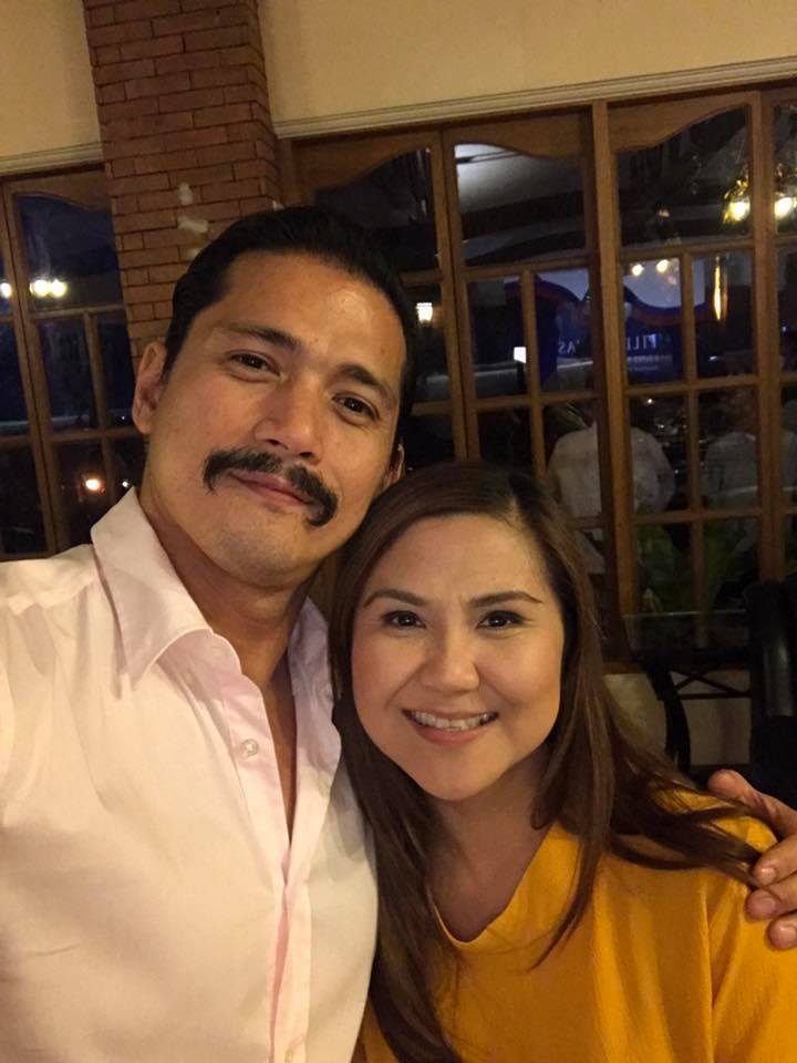 WITH THE 'BAD BOY.' Duterte supporter and actor Robin Padilla takes a picture with Bagong Henerasyon Representative Bernadette Herrera-Dy. Photo from Dy  