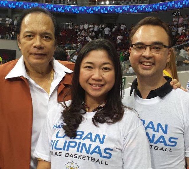 COURT. Alan and Lani Cayetano are usually photographed in Gilas Pilipinas games. Photo from Alan Cayetano's Facebook page  
