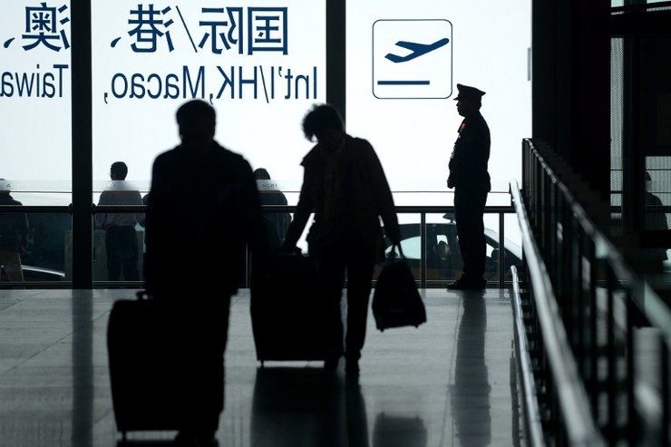 China detains 25 passengers who opened plane exits – Xinhua