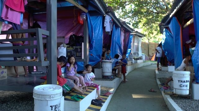 UNCERTAIN. Evacuees are uncertain until when they can stay at Innland Resort as Alert Level 4 is still raised over Taal Volcano. Photo by Franz Lopez/Rappler 