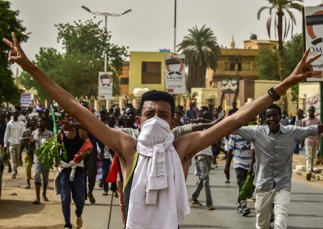 7 killed as mass demonstrations hit Sudan