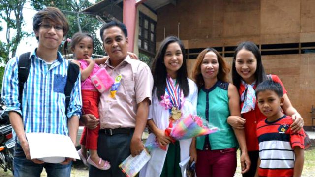 Farmer’s daughter tops class in Davao