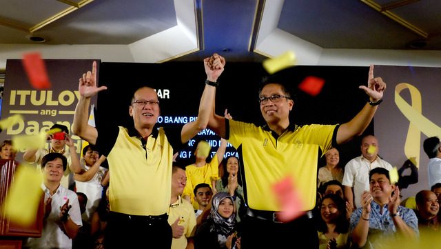 ENDORSEMENT. President Aquino endorses Mar Roxas for president in the May 2016 polls. File photo by MalacaÃ±ang Photo Bureau 
