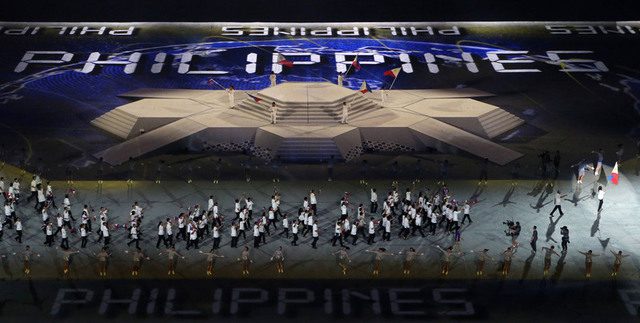 An overhead shot of the Philippine delegation. Photo by Reuters 