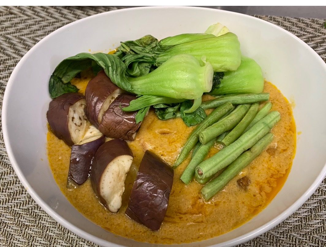 PANDEMIC PANACEA. Grill 21's Kare-kare has been known to be a comfort to Filipinos and non-Filipinos alike while in lockdown in New York. 