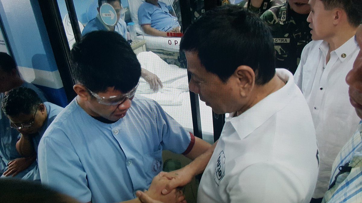 Duterte teary-eyed as he meets blind soldier