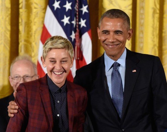 Dapat medali penghargaan, Ellen DeGeneres rekam video Mannequin Challenge di Gedung Putih