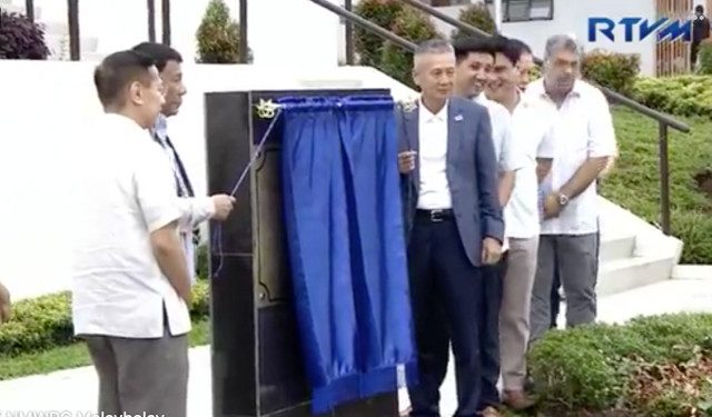 Duterte opens Chinese-donated Bukidnon drug rehab center