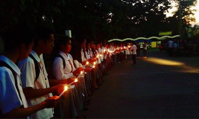 CSU students light candles for schoolmate Rosanna Sanfuego