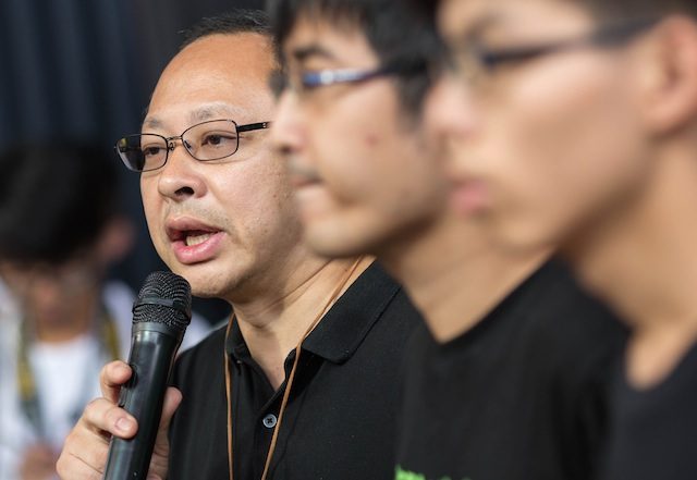 Hong Kong protest leader: Block government, not roads