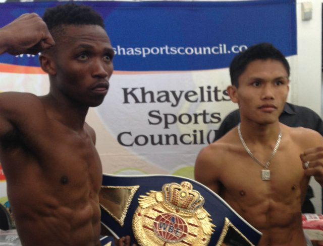 Jason Canoy makes weight for South Africa challenge