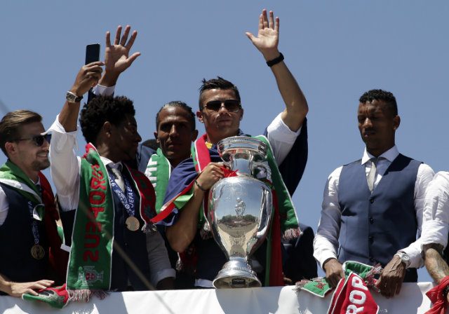 Portugal unleashes national celebrations for Euro 2016 heroes