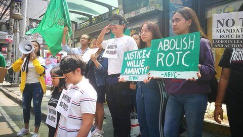 IN PHOTOS: Youth groups hold protests to oppose mandatory ROTC