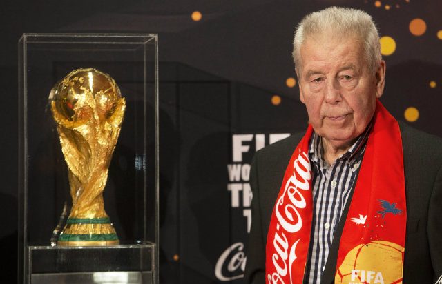 Czech football legend Josef Masopust dies aged 84