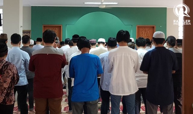 AHMADIYAH. Suasana gelaran salat Idulfitri Jemaah Ahmadiyah Indonesia di Masjid Al-Hidayah Kebayoran Lama, Jakarta Selatan. Foto oleh Yetta Tondang/Rappler 