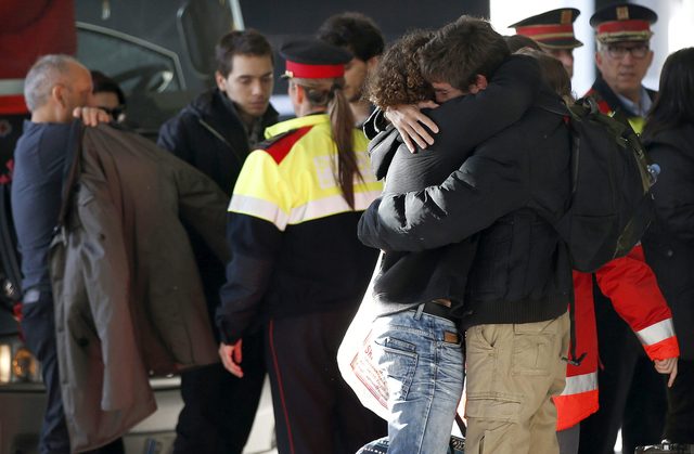 Families of Germanwings victims hold out for higher compensation