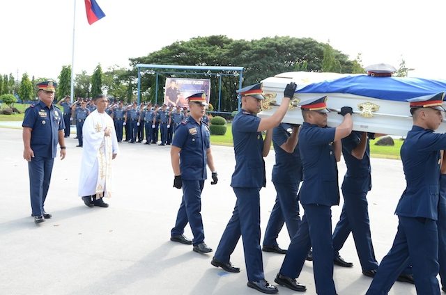 Fallen Marawi deputy police chief gets hero’s welcome in Pampanga