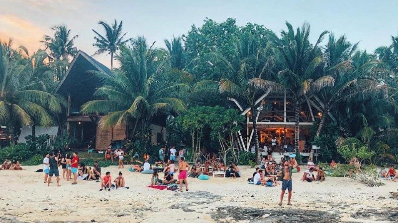 Comments go wild after Siargao resort calls out ‘self-proclaimed influencers’