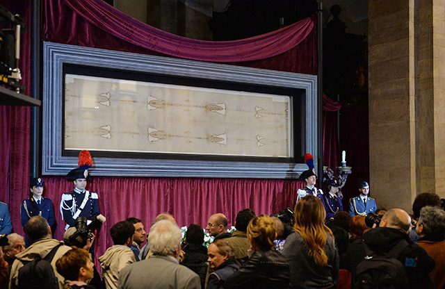 1 million booked for Turin shroud’s return to public view