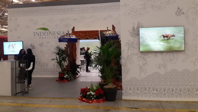 COP 21. Paviliun Indonesia di COP 21 andalkan TV Plasma dan dinding LCD. Foto oleh Uni Lubis/Rappler.com 