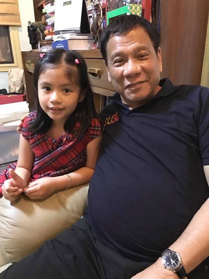 KIDDIE PHOTO. Duterte with the daughter of Representative Velasco. Photo courtesy of Rep Lord Allan Velasco  