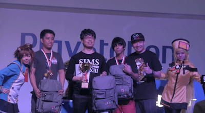 PBE Drake (2nd from left), Daru (3rd from left), and PBE Noob (4th from left) during the awarding ceremony. 