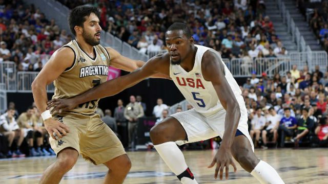 Durant, USA blow out Argentina in exhibition game