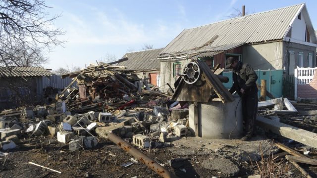 Dozens dead in east Ukraine mine blast